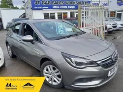 Grey Used 2016 Vauxhall Astra Hatchback | £4,750 (Fair price)