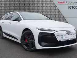 White Used 2025 Audi e-tron Performance SUV | £65,000