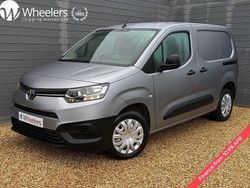 Grey Used 2022 Toyota Proace Active Van | £11,995 (Fair price)