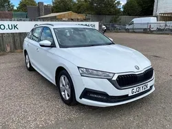White Used 2021 Skoda Octavia SE First Edition Estate | £11,695 (Fair price)