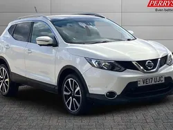 Used 2016 Nissan Qashqai Tekna SUV | £9,445 (Fair price)