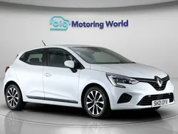 Used 2021 Renault Clio V Iconic Hatchback | £10,600 (Good price)