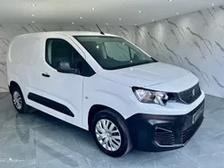 White Used 2019 Peugeot Partner MPV | £6,989