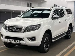 White Used 2021 Nissan Navara Tekna Pickup | £15,999 (Good price)