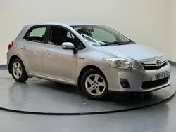 Silver Used 2011 Toyota Auris Hybrid T4 Hatchback | £5,995 (Fair price)