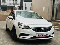 White Used 2016 Vauxhall Astra Design Edition Hatchback | £3,998 (Super price)