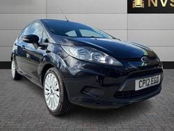 Silver Used 2012 Ford Fiesta Zetec Hatchback | £1,995 (Good price)