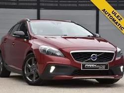 Red Used 2014 Volvo V40 CC Estate | £6,795 (Fair price)