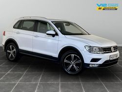 White Used 2017 VW Tiguan SE SUV | £10,595 (Fair price)