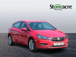 Red Used 2018 Vauxhall Astra SRi Hatchback | £6,995 (Good price)