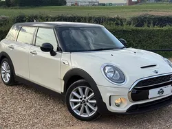 White Used 2018 Mini Cooper Clubman Estate | £14,327 (Fair price)