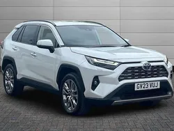 White Used 2023 Toyota RAV4 Hybrid SUV | £33,050 (Fair price)