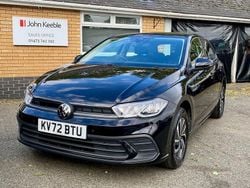 Black Used 2022 VW Polo Life Hatchback | £15,500 (Fair price)