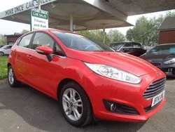 Red Used 2014 Ford Fiesta Zetec Hatchback | £4,987 (Fair price)