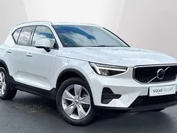 Used 2024 Volvo XC40 Core SUV | £28,068 (Fair price)