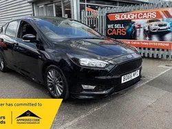 Black Used 2016 Ford Focus ST-Line Hatchback | £3,295 (Fair price)