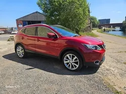 Red Used 2017 Nissan Qashqai S SUV | £7,990 (Good price)