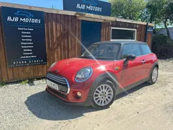 Red Used 2014 Mini Cooper Hatch Hatchback | £4,795 (Expensive)