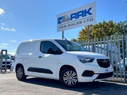 White Used 2020 Vauxhall Combo Sportive MPV | £7,290 (Fair price)