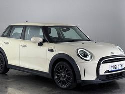 Used 2022 Mini Cooper Classic Hatchback | £16,050 (Fair price)