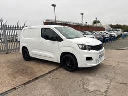 White Used 2021 Peugeot Partner Van | £9,324 (A bit pricey)