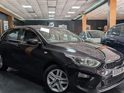 Black Used 2018 Kia Ceed 2 Hatchback | £6,810 (Fair price)
