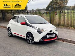 White Used 2019 Toyota Aygo Trend Hatchback | £8,695 (Fair price)