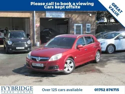 Red Used 2007 Vauxhall Signum Elite Estate | £1,495
