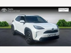 White Used 2023 Toyota Yaris Hybrid Design Hatchback | £20,648 (Expensive)