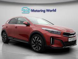Red Used 2022 Kia XCeed SUV | £14,600 (Fair price)
