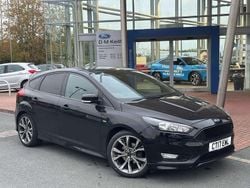 Black Used 2017 Ford Focus ST-Line Hatchback | £9,200 (Good price)