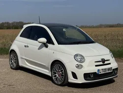 White Used 2009 Fiat 500 Lounge Hatchback | £2,995
