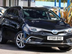 Black Used 2018 Toyota Auris Hybrid Estate | £14,491 (A bit pricey)