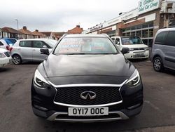 Black Used 2017 Infiniti QX30 Premium SUV | £12,995