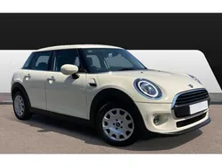 White Used 2020 Mini ONE Comfort Hatchback | £12,368 (Fair price)
