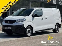 White Used 2023 Peugeot Expert Premium Van | £15,990 (Fair price)