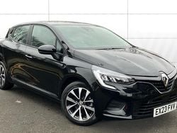 Used 2023 Renault Clio V Evolution Hatchback | £14,183 (Good price)