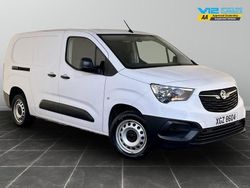 White Used 2022 Vauxhall Combo MPV | £8,995 (Good price)