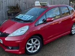 Red Used 2014 Honda Jazz SI Hatchback | £2,695 (Super price)