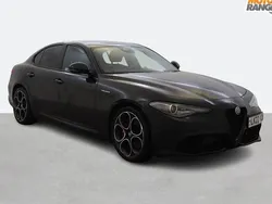 Black Used 2022 Alfa Romeo Giulia Veloce Sedan | £24,395 (Fair price)