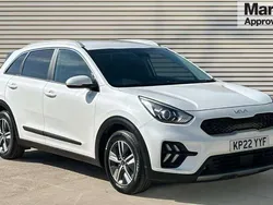White Used 2022 Kia Niro 2 SUV | £14,655 (Good price)