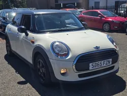 White Used 2015 Mini ONE Hatch Hatchback | £6,495 (Fair price)