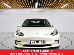 White Used 2020 Tesla Model 3 Performance Sedan | £17,899 (Fair price)