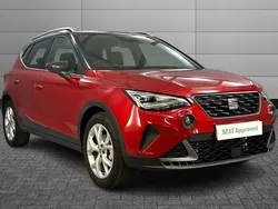 Red Used 2025 Seat Arona FR SUV | £18,750 (Expensive)