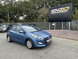 Blue Used 2016 Hyundai i30 Hatchback | £5,495 (Good price)