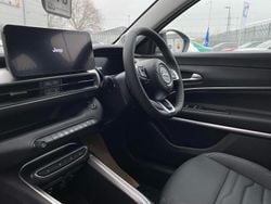 White Used 2024 Jeep Avenger EV Altitude SUV | £19,184 (Fair price)