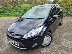 Black Used 2009 Ford Fiesta Titanium Hatchback | £1,950