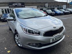 Silver Used 2012 Kia Ceed 2 Hatchback | £3,595 (Fair price)
