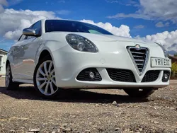 White Used 2011 Alfa Romeo Giulietta Veloce Hatchback | £2,745 (A bit pricey)