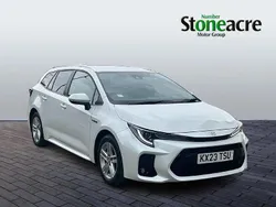 White Used 2023 Suzuki Swace SZ5 Estate | £18,995 (Fair price)